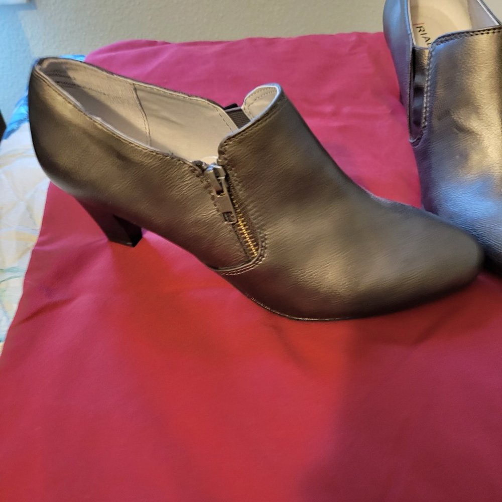 RIALTO WOMENS SILVER HEELS - Picture 8 of 13